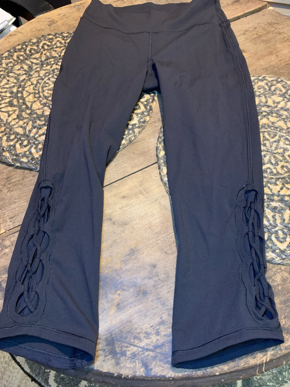 NWOT Lululemon 7/8 Tied To It Black Lace-Up Side Detail Yoga Pants - Picture 3 of 11